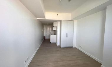 Studio Unit Condominium For Sale In Mykonos Near Clark Pampanga