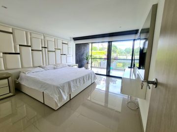 Vendo Casa campestre al sur de Cali, pance, via la viga - con acabados de Lujo.