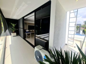 Vendo Casa campestre al sur de Cali, pance, via la viga - con acabados de Lujo.