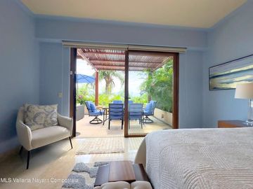 PUNTA ESMERALDA CARACOL 1