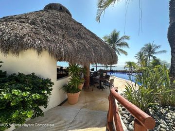 PUNTA ESMERALDA CARACOL 1