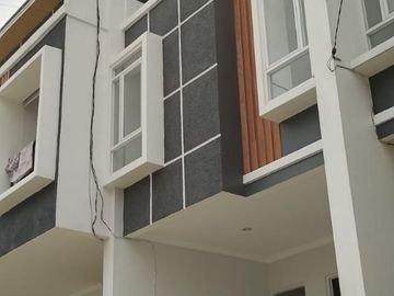 Rumah RBR Bintaro, Dekat Stasiun Toll, Mewah Pondok Aren Tangsel, Kota Tangerang Selatan Jual Dijual