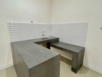 Rumah Serpong, READY SIAP HUNI, PINGGIR JL RAYA PUSPITEK, Tangsel Kota Tangerang Selatan Jual Dijual