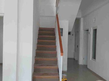 Rumah dijual Lokasi Sangat Strategis di Soekarno Hatta Kota Malang