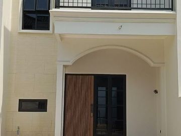 Rumah RTC Cibubur-Jatiranggon, Baru 2 LANTAI Mewah Harga Murah, Jatisampurna Kota Bekasi Jual Dijual