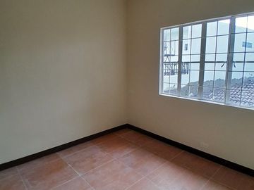 Towhouse For Sale Verdant Pamplona Las Pinas Lot84sqm