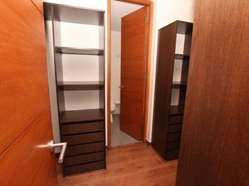 Se Vende Hermosa Casa En Av. Santa María, Chicureo