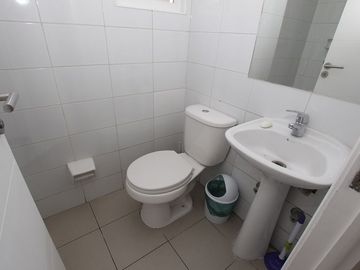 Se Vende Hermosa Casa En Av. Santa María, Chicureo