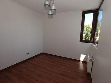 Se Vende Hermosa Casa En Av. Santa María, Chicureo