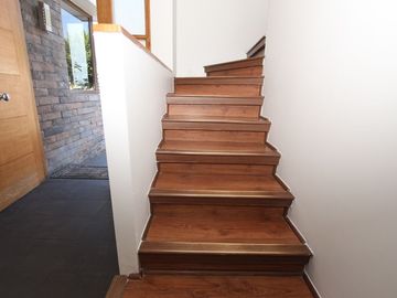 Se Vende Hermosa Casa En Av. Santa María, Chicureo