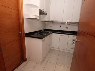 Se Vende Hermosa Casa En Av. Santa María, Chicureo