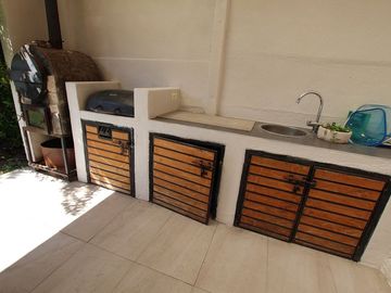 Se Vende Hermosa Casa En Av. Santa María, Chicureo