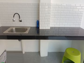 Rumah Townhouse Mekarsari Cimanggis MPS, Baru 2 LANTAI, Mewah Harga Murah di Kota Depok, Jual Dijual