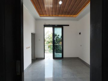 Rumah Townhouse Mekarsari Cimanggis MPS, Baru 2 LANTAI, Mewah Harga Murah di Kota Depok, Jual Dijual