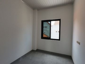 Rumah Townhouse Mekarsari Cimanggis MPS, Baru 2 LANTAI, Mewah Harga Murah di Kota Depok, Jual Dijual
