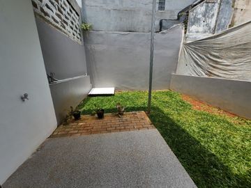 Rumah Townhouse Mekarsari Cimanggis MPS, Baru 2 LANTAI, Mewah Harga Murah di Kota Depok, Jual Dijual