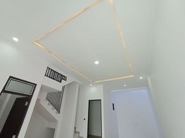 Rumah Mgn KODAU, SIAP HUNI 2 LANTAI Murah Mewah Townhouse Jatimekar Jatiasih Kota Bekasi Jual Dijual