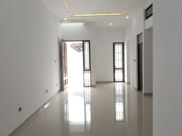 Rumah Mgn KODAU, SIAP HUNI 2 LANTAI Murah Mewah Townhouse Jatimekar Jatiasih Kota Bekasi Jual Dijual