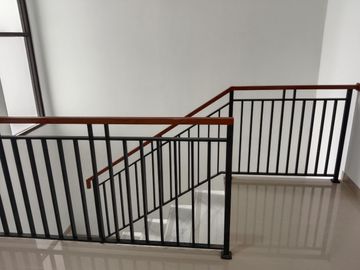 Rumah Mgn KODAU, SIAP HUNI 2 LANTAI Murah Mewah Townhouse Jatimekar Jatiasih Kota Bekasi Jual Dijual