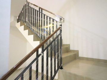 Rumah Mgn KODAU, SIAP HUNI 2 LANTAI Murah Mewah Townhouse Jatimekar Jatiasih Kota Bekasi Jual Dijual