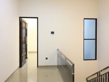 Rumah Mgn KODAU, SIAP HUNI 2 LANTAI Murah Mewah Townhouse Jatimekar Jatiasih Kota Bekasi Jual Dijual