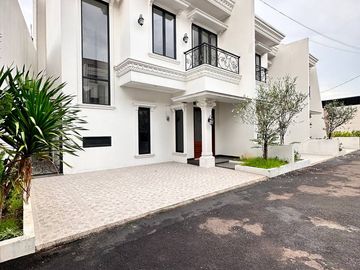 Dijual Rumah Ready 2 Lantai Posisi Hook Di Pondok Gede Bekasi Nego