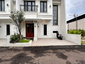 Dijual Rumah Ready 2 Lantai Posisi Hook Di Pondok Gede Bekasi Nego