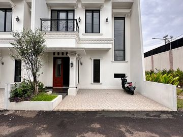 Dijual Rumah Ready 2 Lantai Posisi Hook Di Pondok Gede Bekasi Nego
