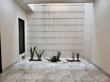 Dijual Rumah Ready 2 Lantai Posisi Hook Di Pondok Gede Bekasi Nego