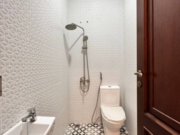 Dijual Rumah Ready 2 Lantai Posisi Hook Di Pondok Gede Bekasi Nego