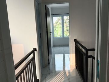 Rumah Townhouse Pan Jatiasih, READY SIAP HUNI 2 LANTAI Mewah Murah Jatiluhur Kota Bekasi Jual Dijual
