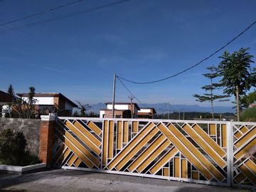Rumah SIH Lembang,Baru 2/1 LANTAI Mewah Harga Murah Vila Luas Minimalis di Bandung Barat Jual Dijual