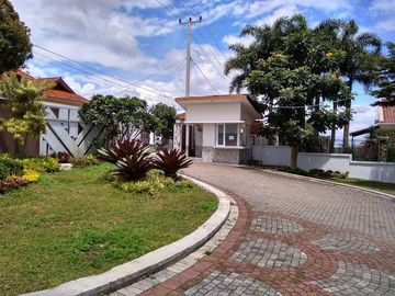 Rumah SIH Lembang,Baru 2/1 LANTAI Mewah Harga Murah Vila Luas Minimalis di Bandung Barat Jual Dijual