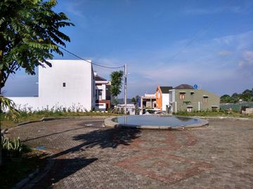 Rumah SIH Lembang,Baru 2/1 LANTAI Mewah Harga Murah Vila Luas Minimalis di Bandung Barat Jual Dijual