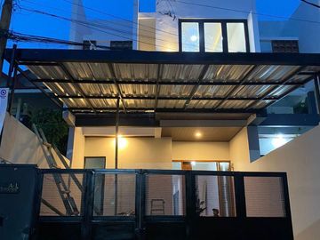 Rumah SJ Cibaligo Cihanjuang, Baru 2 LANTAI Murah Dekat Kota Cimahi Utara, Bandung Barat Jual Dijual