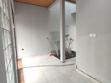Rumah SJ Cibaligo Cihanjuang, Baru 2 LANTAI Murah Dekat Kota Cimahi Utara, Bandung Barat Jual Dijual