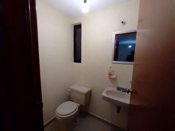 VENTA DE CASA EN CAMINO REAL DE CALACOAYA ATIZAPAN EDOMEX