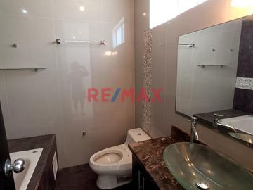 Casa En Venta En Sector Laguna Del Chipe - Piura // ID: 1121509
