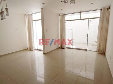 Casa En Venta En Sector Laguna Del Chipe - Piura // ID: 1121509