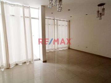 Casa En Venta En Sector Laguna Del Chipe - Piura // ID: 1121509