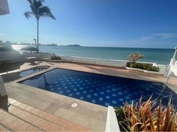 VENDO HERMOSO DEPARTAMENTO AL PIE DEL MAR