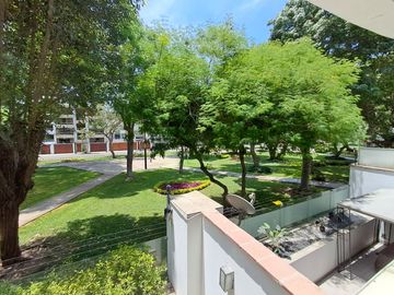 Venta de Departamento 3 Dormitorios, Cochera, Vista a Parque en Surco