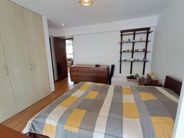 Venta de Departamento 3 Dormitorios, Cochera, Vista a Parque en Surco