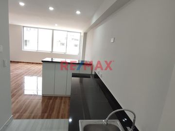 ¡Departamentos De Estreno En Las Flores, San Juan De Lurigancho!