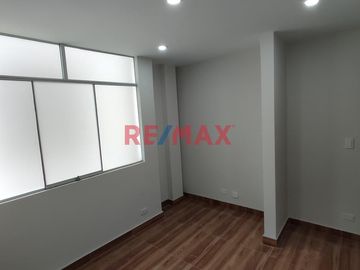 ¡Departamentos De Estreno En Las Flores, San Juan De Lurigancho!