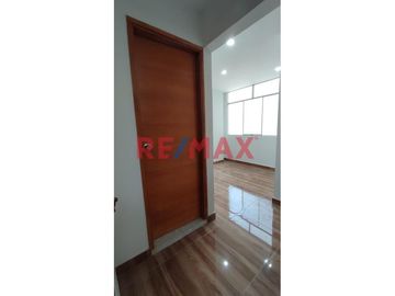 ¡Departamentos De Estreno En Las Flores, San Juan De Lurigancho!