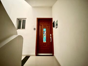 Exclusivo y amplio Penthouse a una cuadra del mar y de la 5ta. Ave