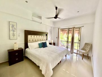 Exclusivo y amplio Penthouse a una cuadra del mar y de la 5ta. Ave