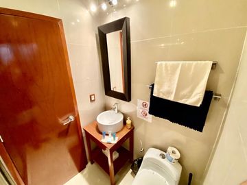 Exclusivo y amplio Penthouse a una cuadra del mar y de la 5ta. Ave