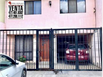 EN VENTA CASA DE 4 RECAMARAS EN HACIENDA ECHEVESTE.